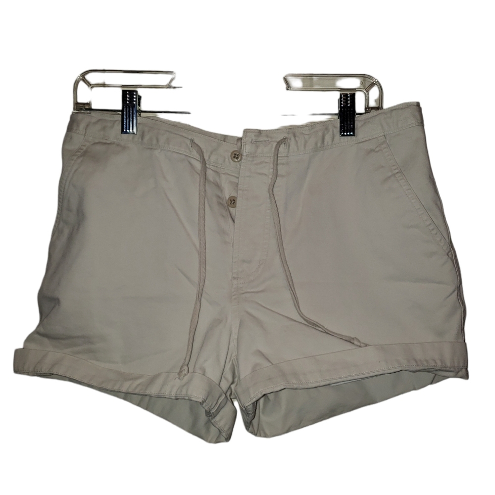 Gap Women's white Shorts